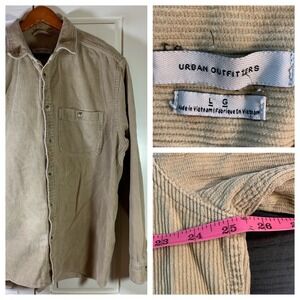 Urban Outfitters Corduroy Button Down Shirt Mens Large Long Sleeve Tan Beige VTG